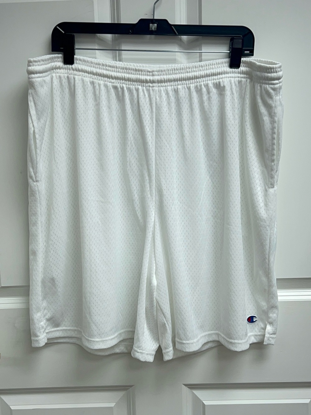 Champion Men's White Mesh Basketball Shorts 2XL Drawstring Elastic Waist